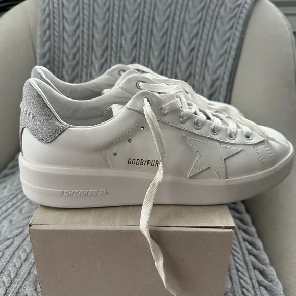 Golden Goose White Sneakers with Silver Details - Picture 3 of 10